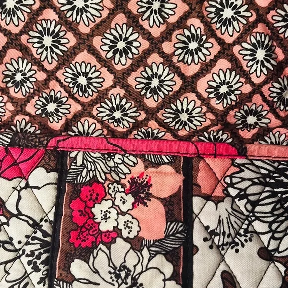 Vera Bradley Quilted Floral Mini Backpack in Pink and Brown or “Mocha Rouge” EUC - Picture 15 of 15